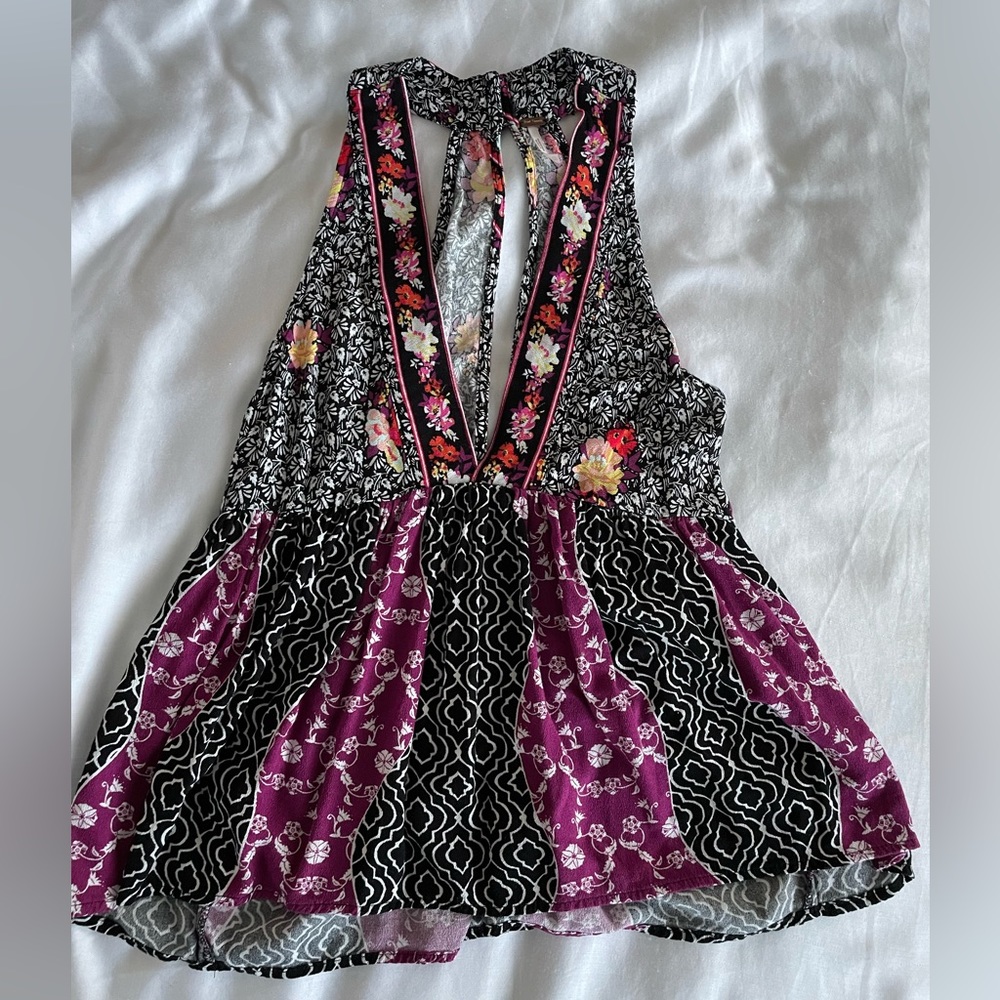 Free people XS flowy floral pattern blouse